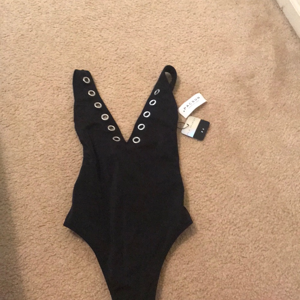 Gorgeous one piece bathing suit!